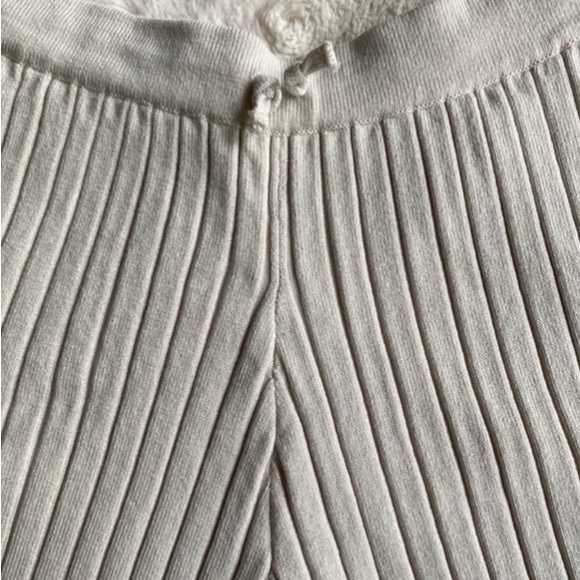 Rib Knit Biker Shorts - Picture 3 of 9